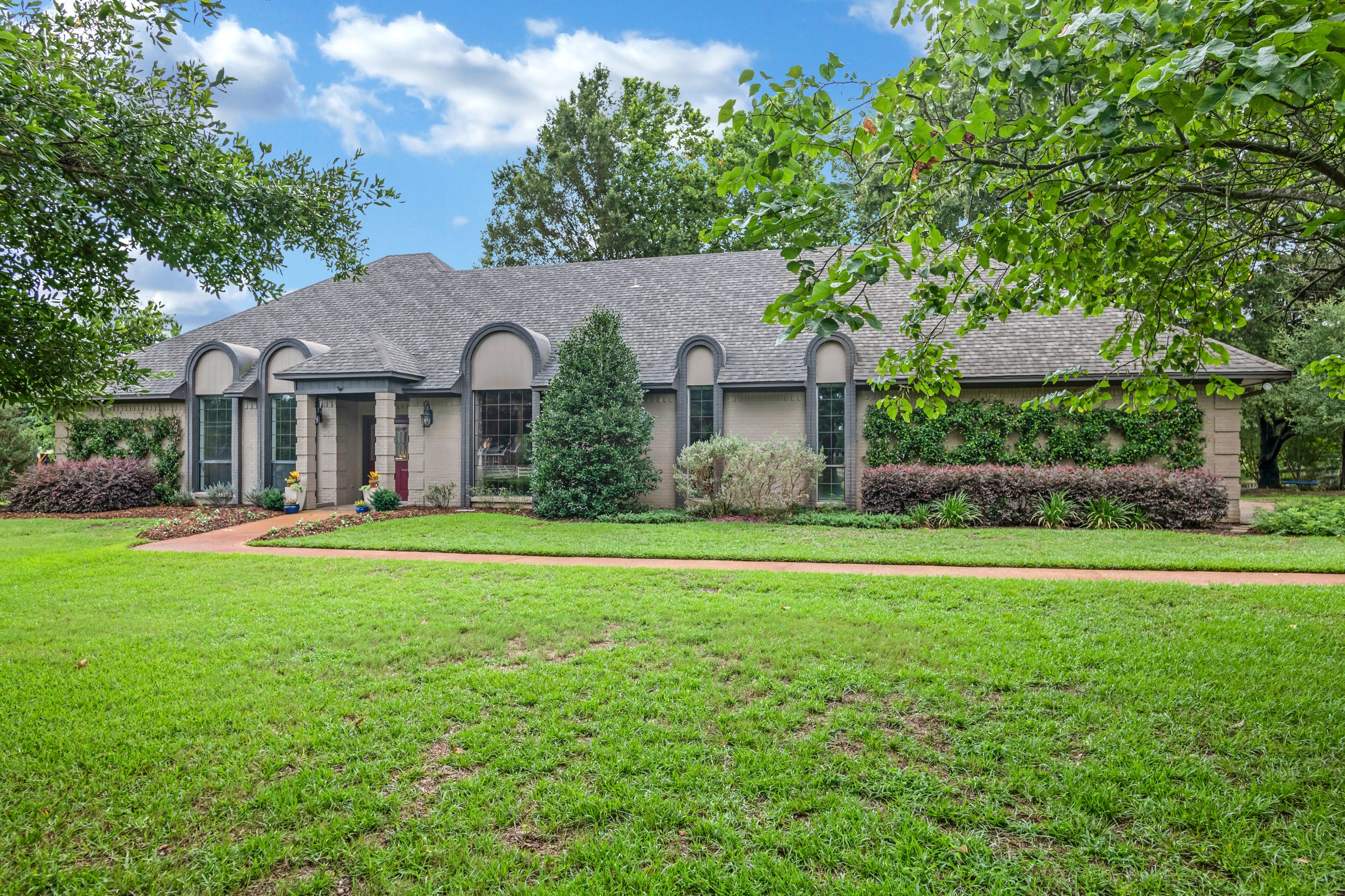 Brooksville-Shingle-Roof