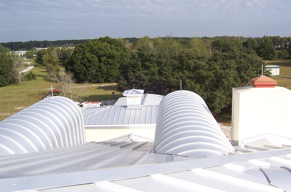 Mil-Finish-Galvalume-Metal-Roof-With-Radius-Dormers
